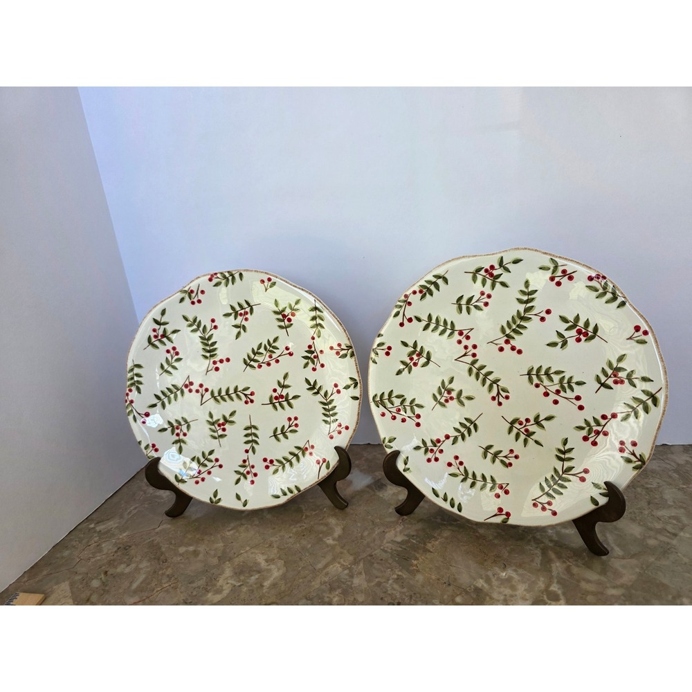 Set of 3 Scalloped Berry Leaf Plates Decorative Dishware‎